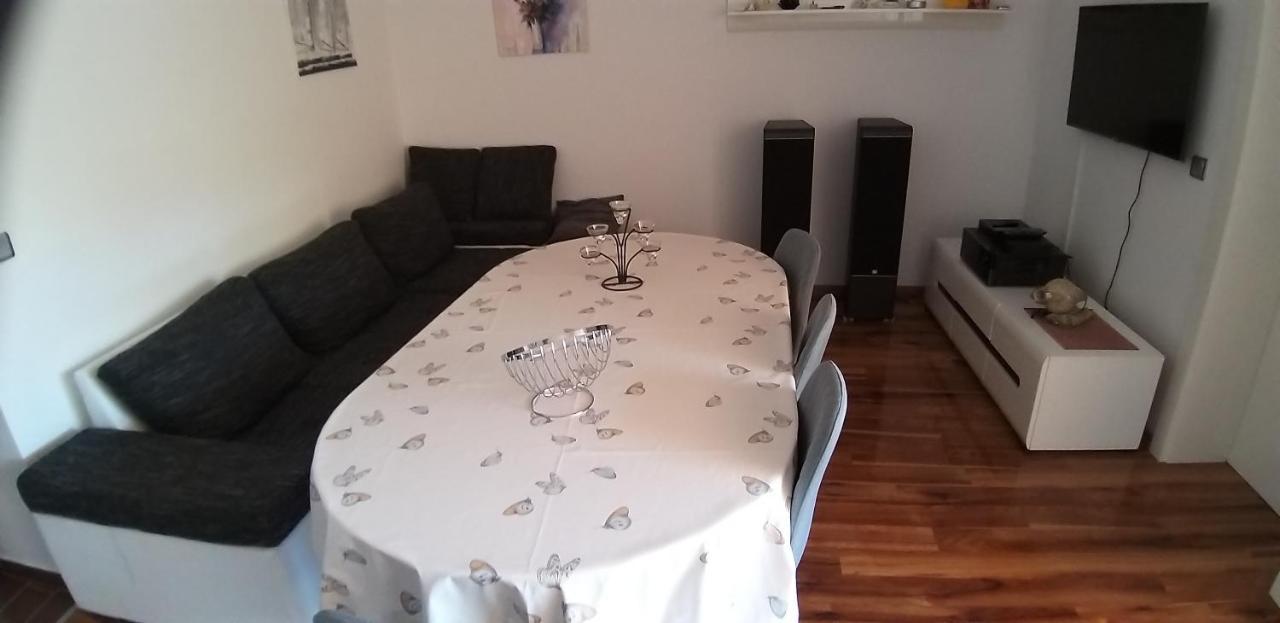 Apartman Slavica Rogoznica  Bagian luar foto