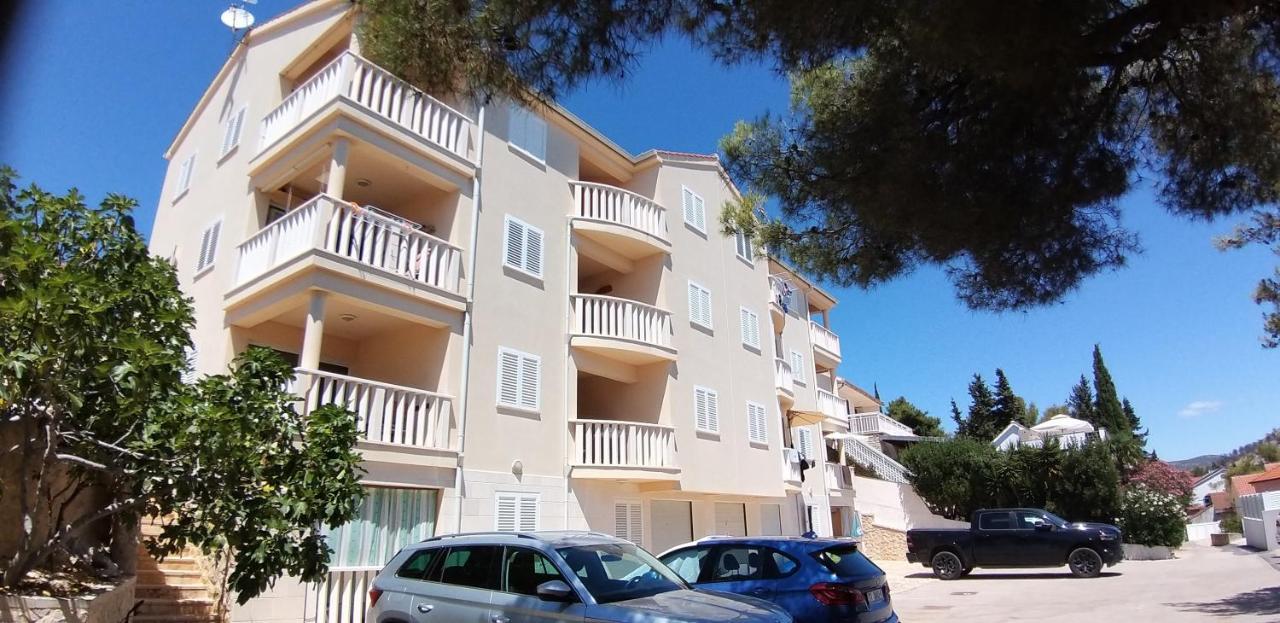 Apartman Slavica Rogoznica  Bagian luar foto